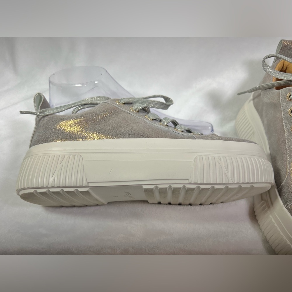 J/SLIDES Gray with Gold Metallic Finish Lace Up Shoes Leather Upper Size 6 - Picture 6 of 14